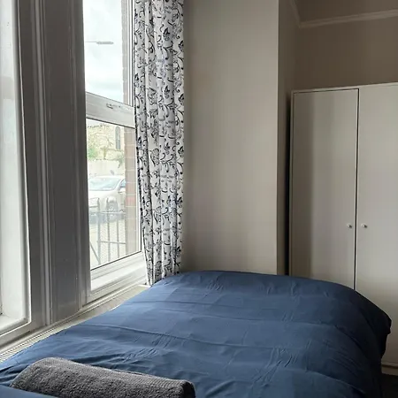 Gasthof Superb Triple Near Croke Park - 5 Dublin