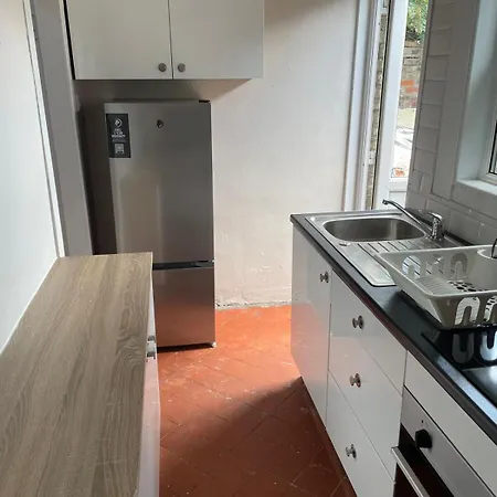 בית הארחה Superb Triple Near Croke Park - 5 *