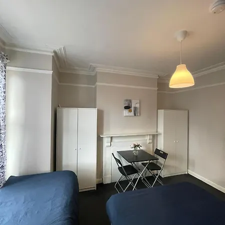 Superb Triple Near Croke Park - 5 Гостевой дом Дублин