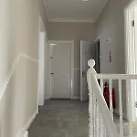 Superb Triple Near Croke Park - 5