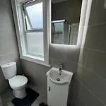 Superb Triple Near Croke Park - 5 Guest house